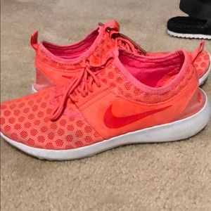 Nike Roshes Neon Pink